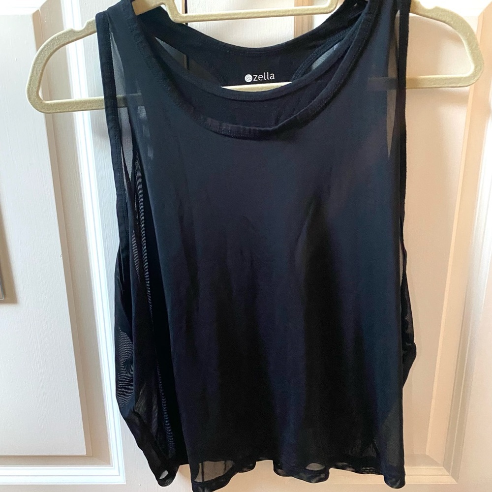 ZELLA girls muscle tank (L 10/12)